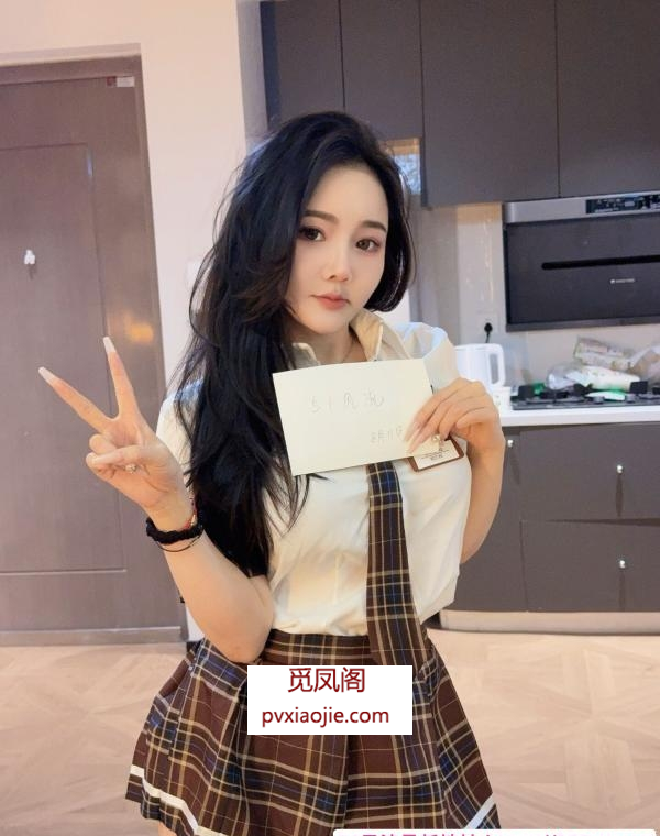 二刷爆乳美少女