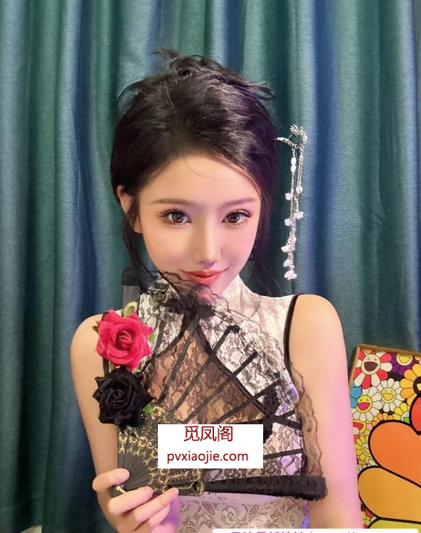 水多人美御姐型老师