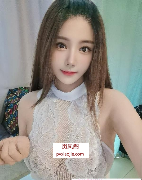 白嫩大胸翘臀绾绾