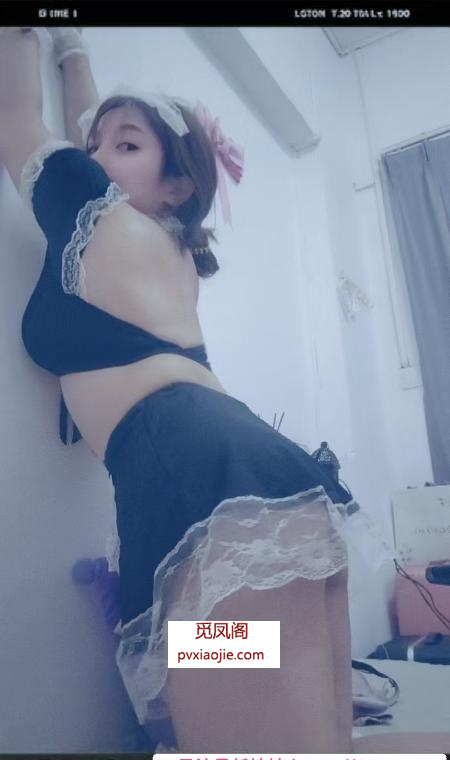 丰满性感大胸晨曦