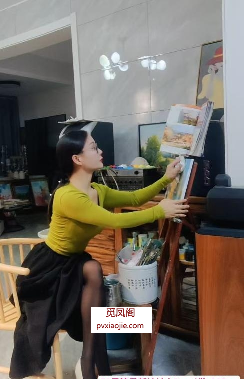 双飞舞蹈姐妹腰细胸大